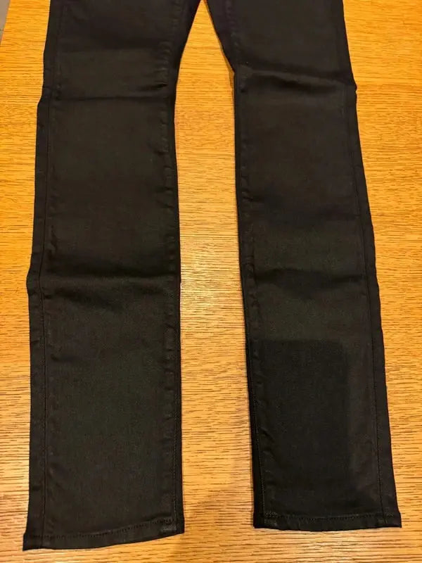 Jean noir super skinny taille basse de G-Star RAW, avec une texture lisse.