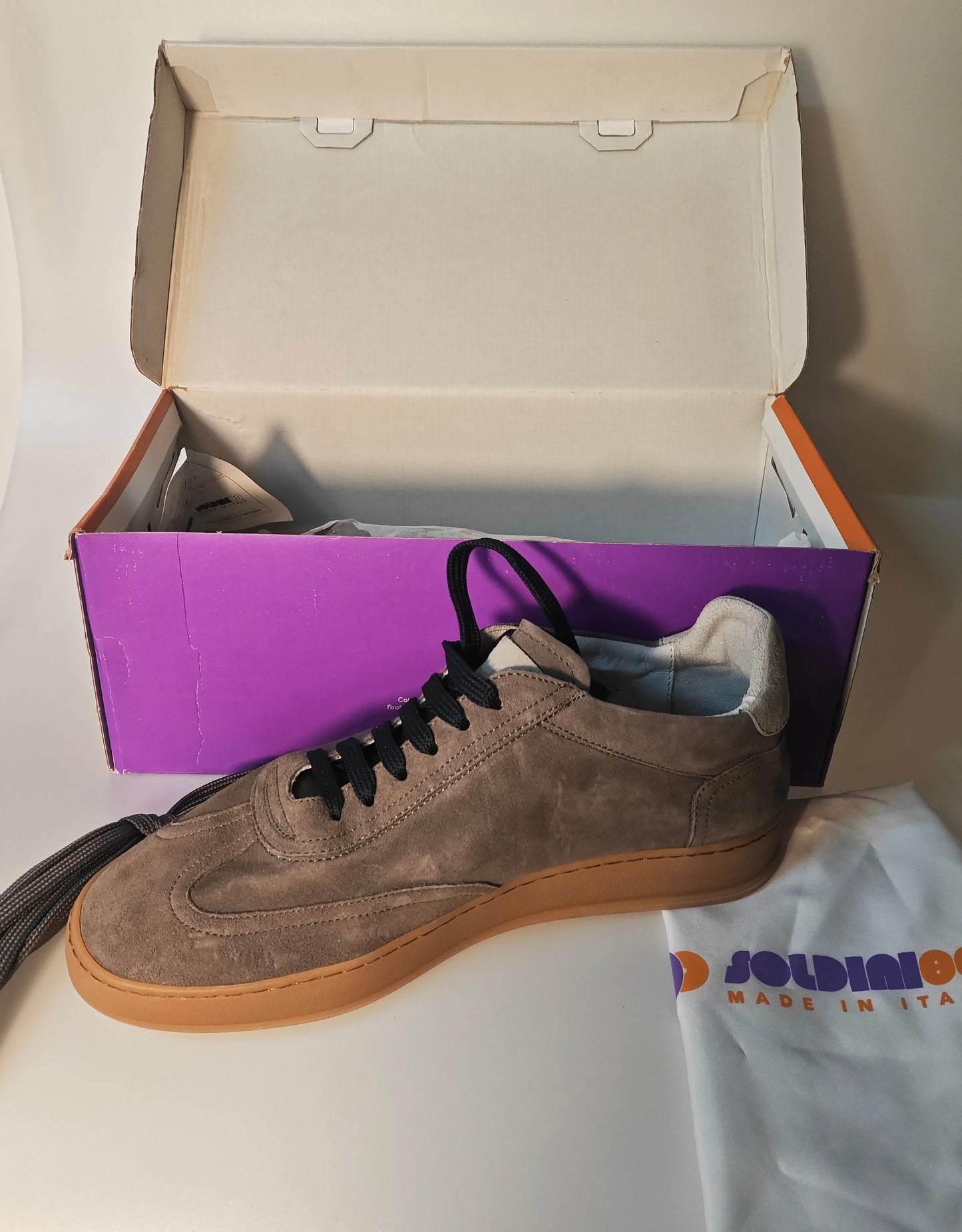 Soldini Akira – Baskets premium en cuir suédé – Made in Italy – Neuves (T.41) Soldini Akira
