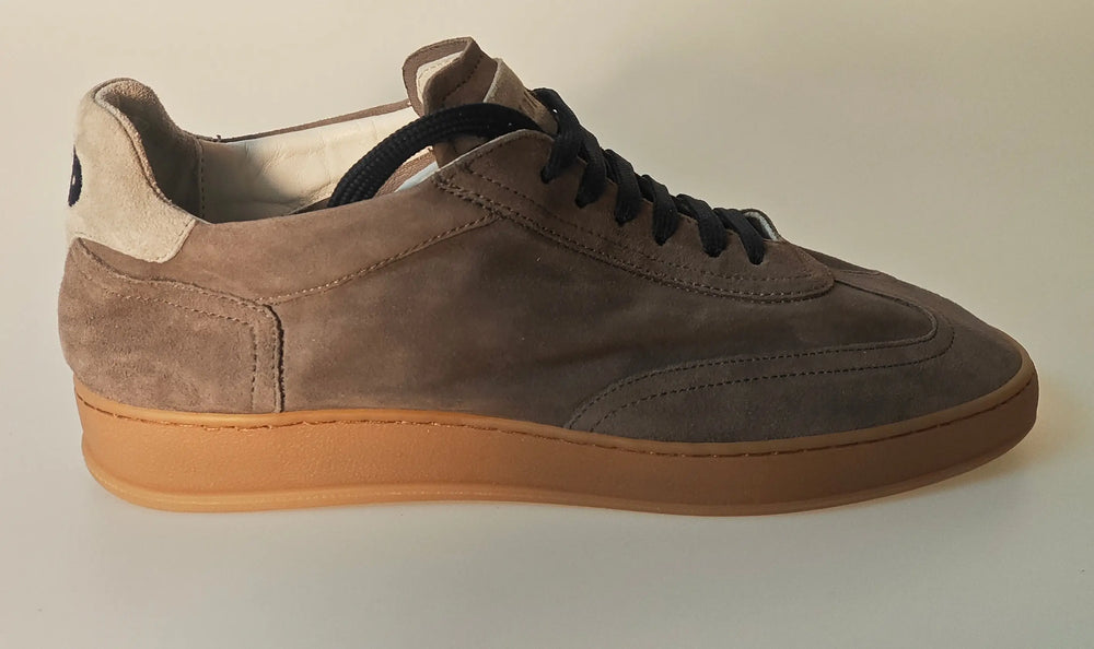 Soldini Akira – Baskets premium en cuir suédé – Made in Italy – Neuves (T.41) Soldini Akira
