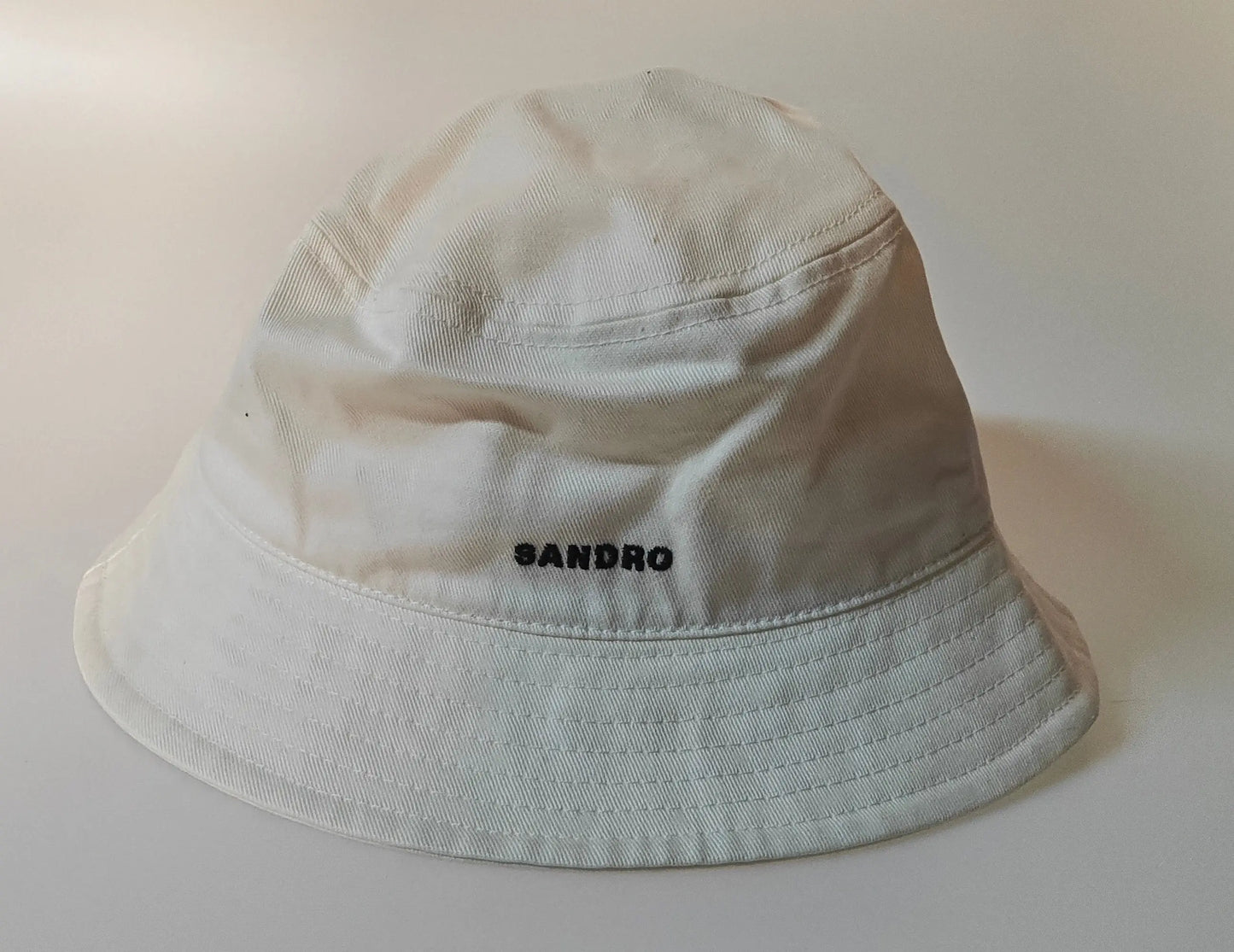 Bob Sandro Paris – Neuf avec étiquettes – Blanc Écru Sandro