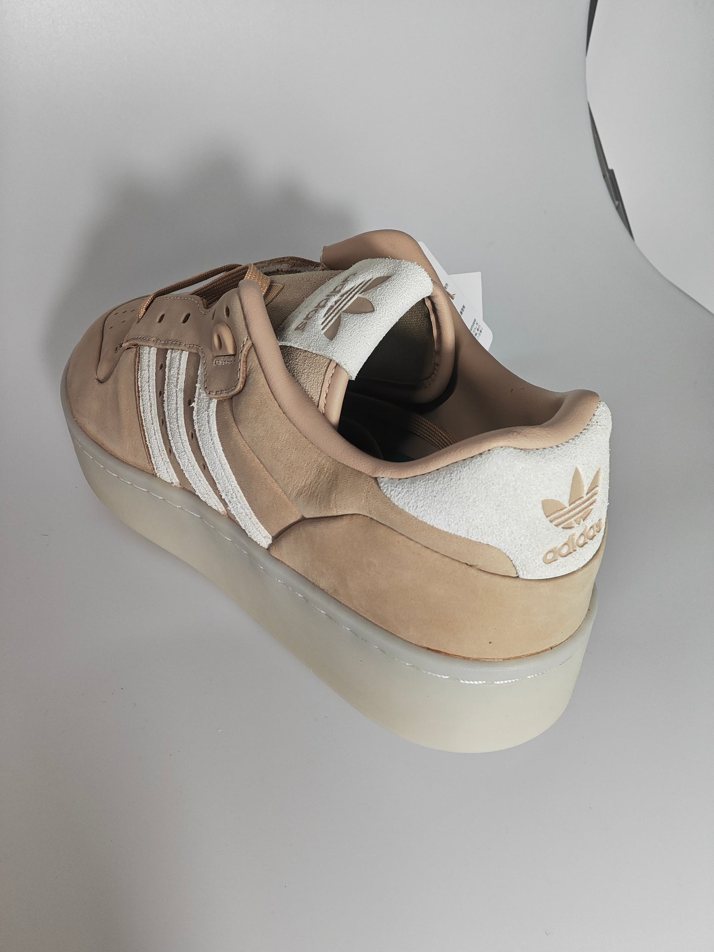Adidas Rivalry Lux Low beige – neuves étiquette – T44.5