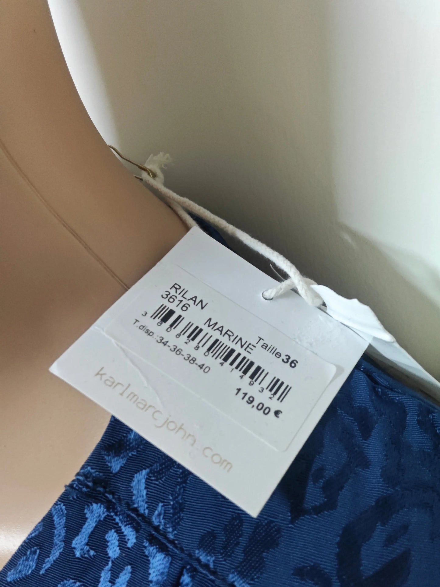Magnifique robe Karl Marc John Taille 36 Karl Marc John