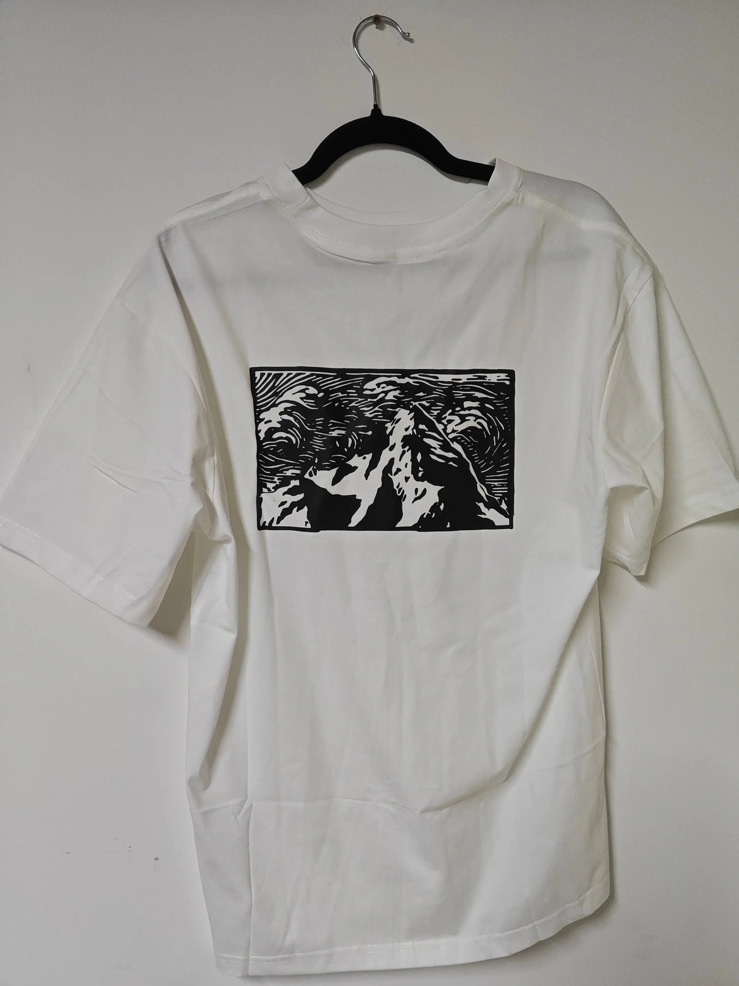 T-shirt Sakai japonais blanc imprimé graphique noir taille M Upstyle Destock