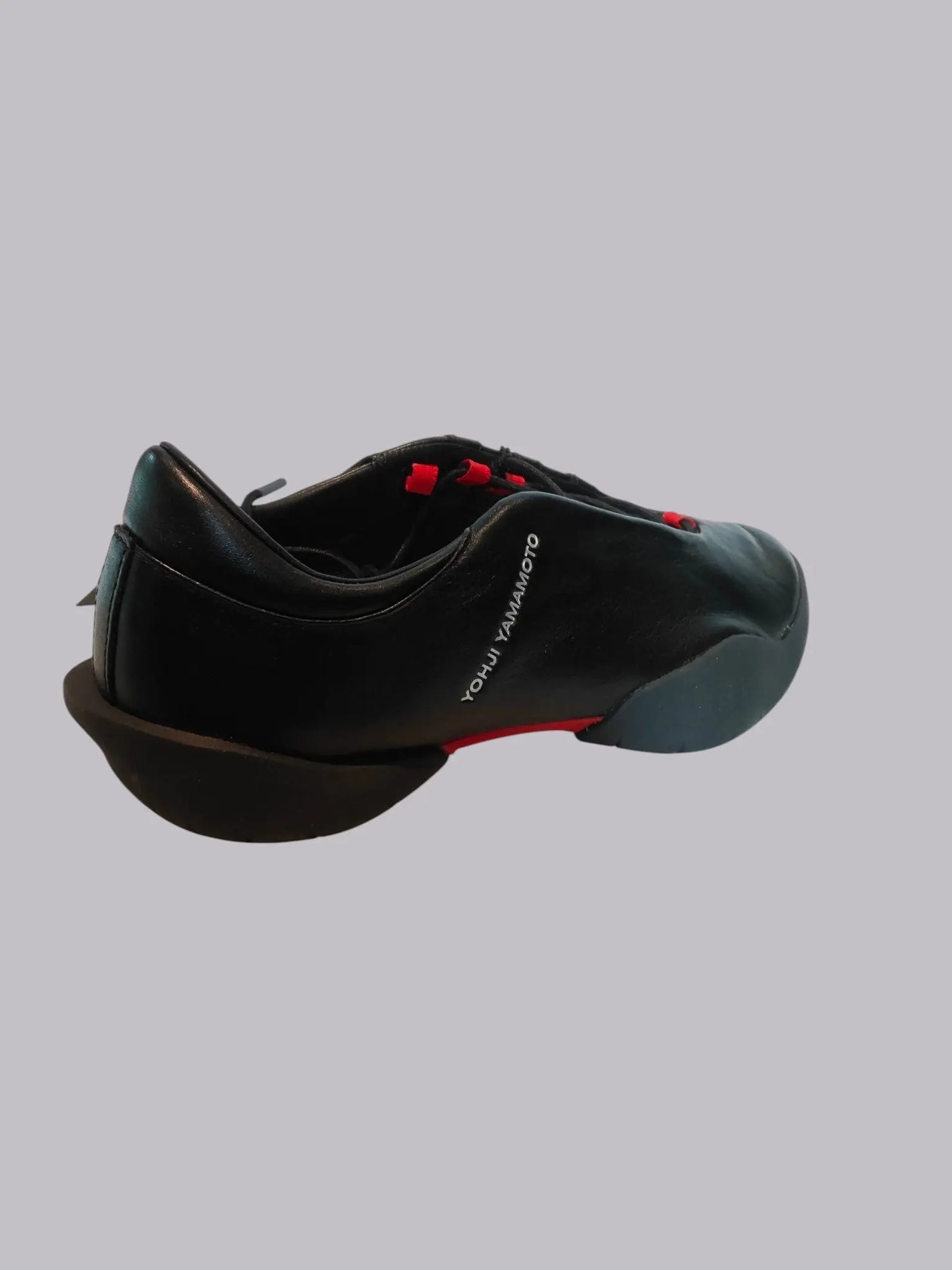 Y-3 Regu Mary Jane neuves noir/rouge T. 35,5 Adidas