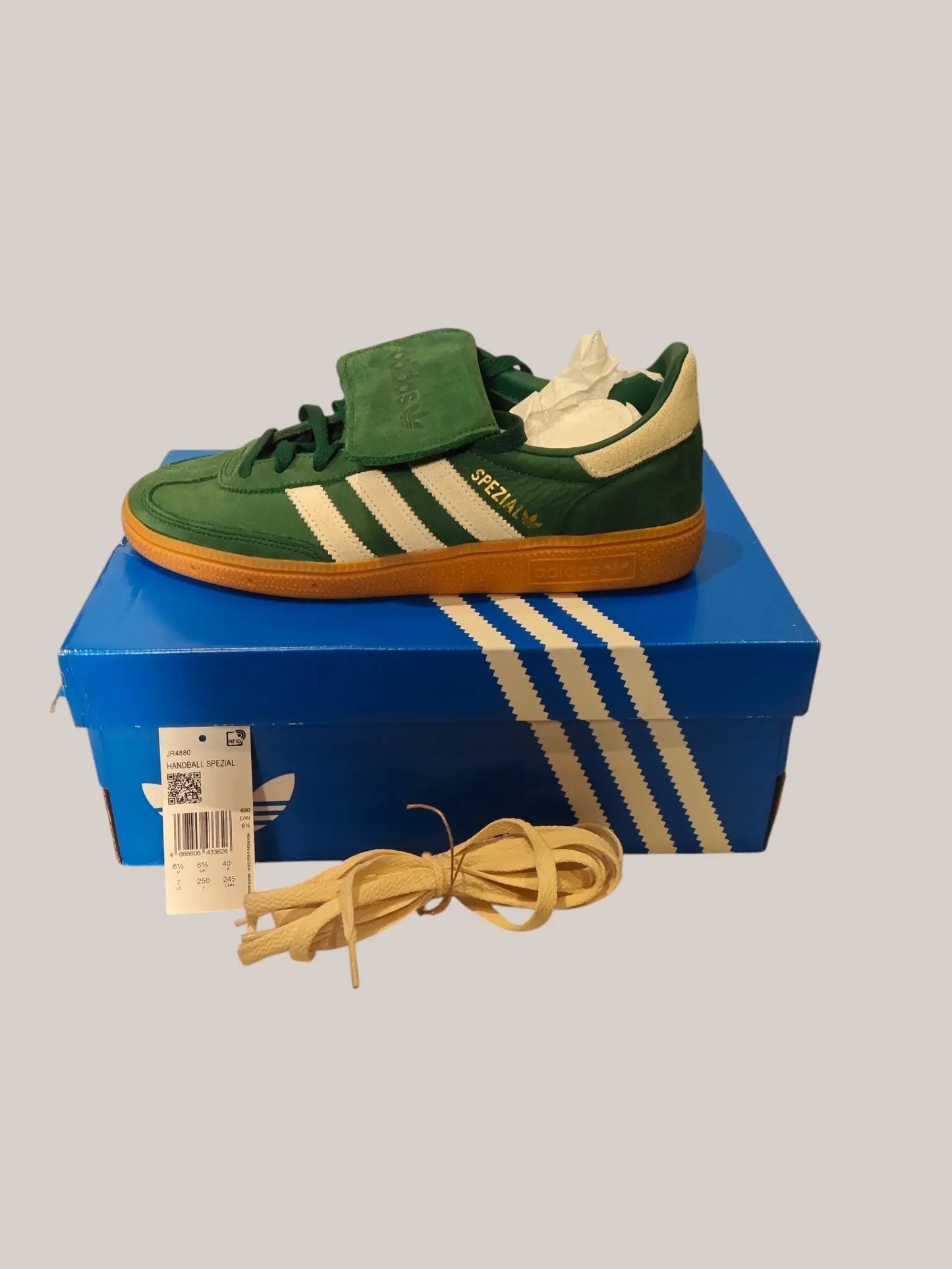 Adidas Handball Spezial – vert – neuves – taille 40 – semelle gomme Adidas