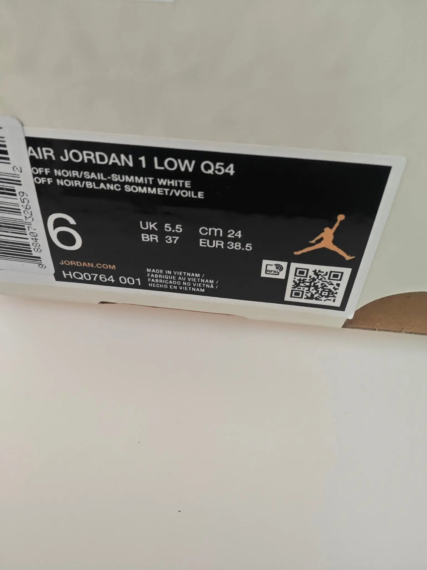 Air Jordan 1 Low Q54 neuves – T. 38,5 – Off Noir / Sail / Summit White nike