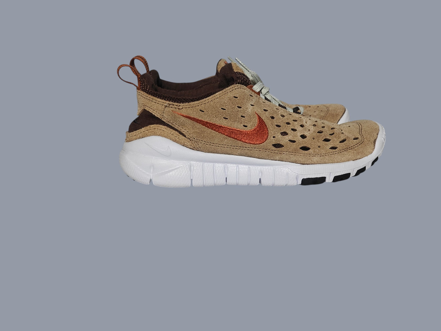 Nike Free Run Trail CW5814-200 T40.5 / UK 6.5 / US 7.5 – neuves sans boîte