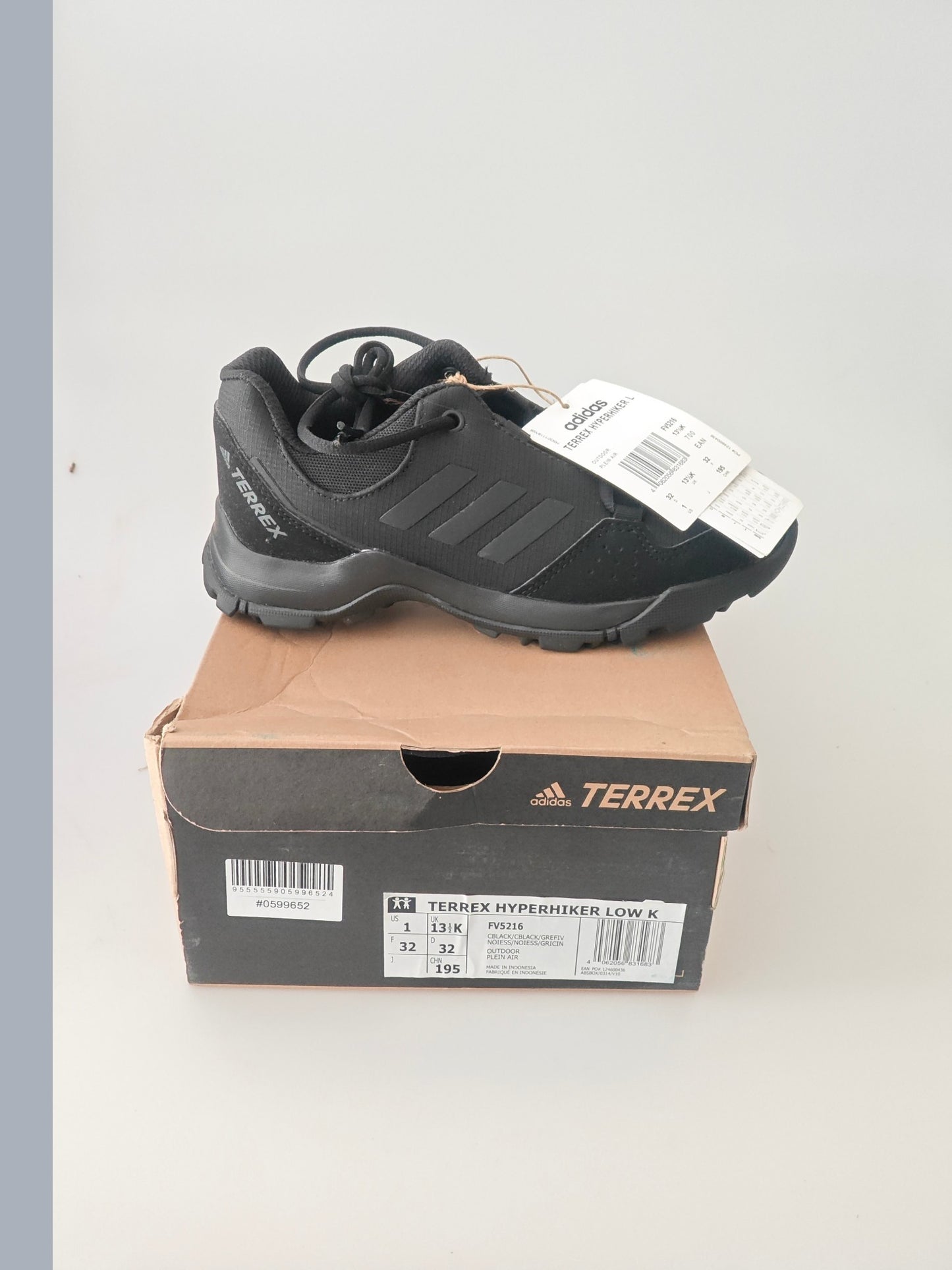 Adidas Terrex Hyperhiker L FV5216 – taille 32 – neuves avec étiquettes