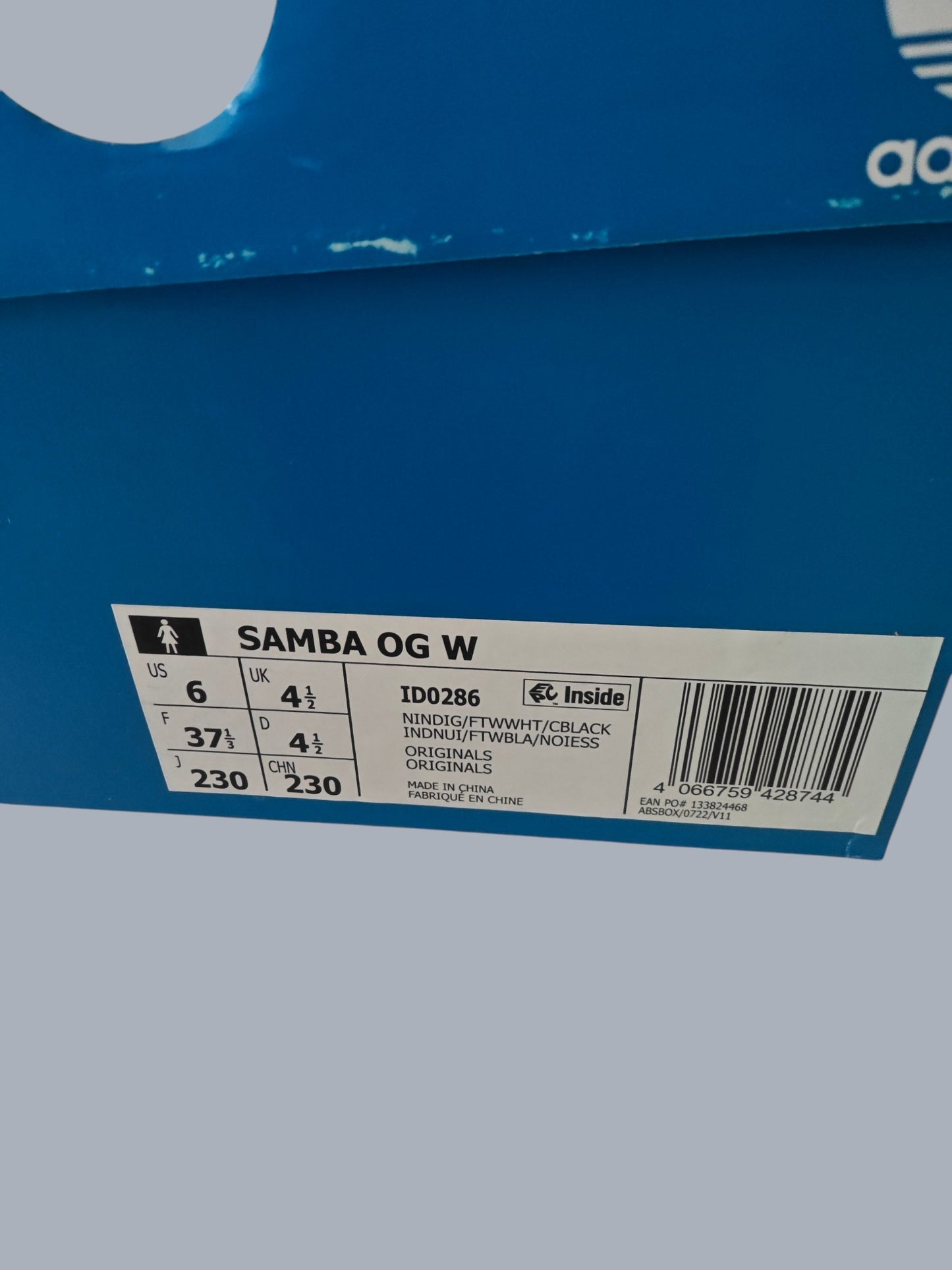 Adidas Samba OG W bleu marine / blanc – neuves – pointures 37,5 et 36,5 dispo
