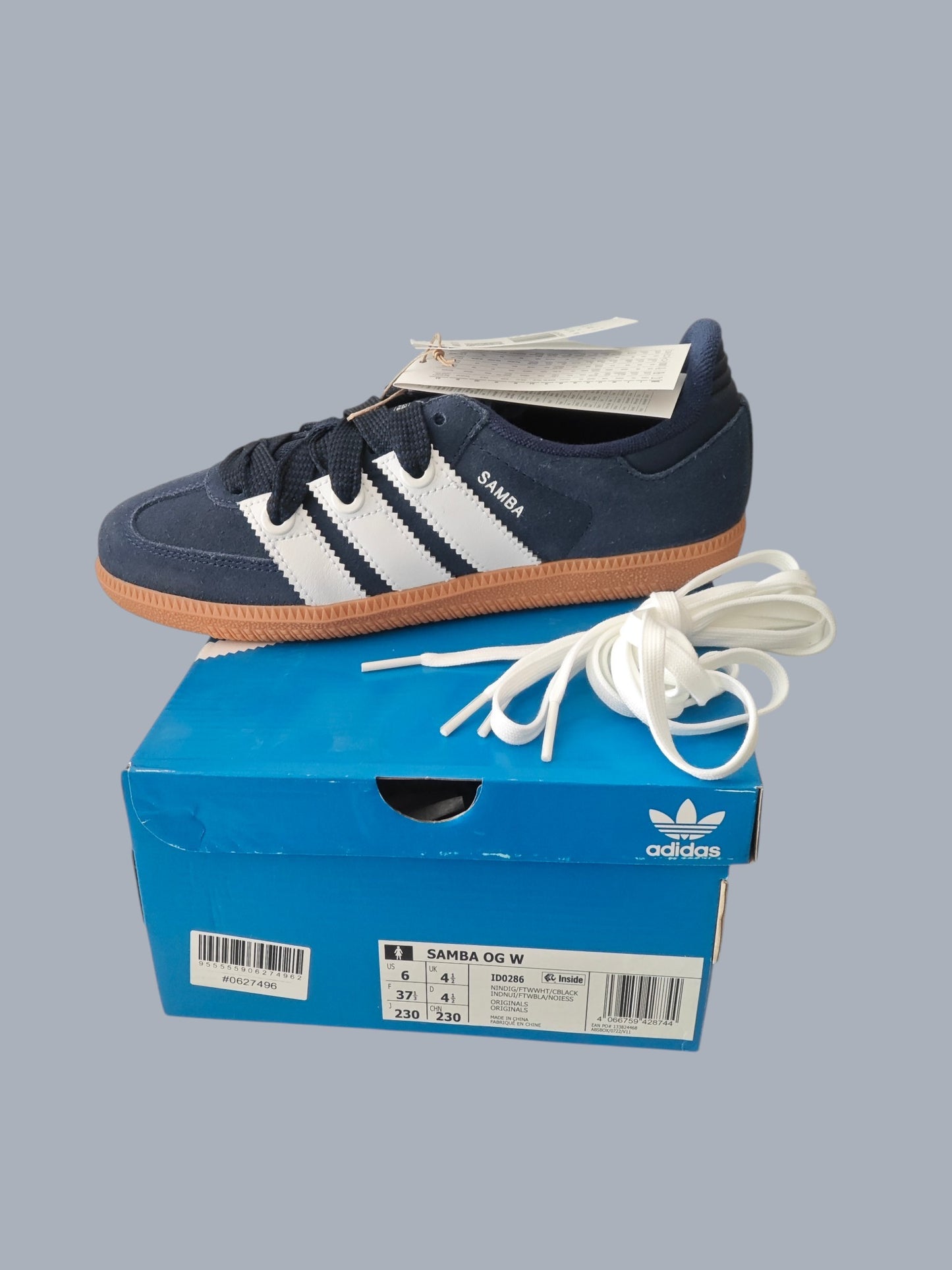 Adidas Samba OG W bleu marine / blanc – neuves – pointures 37,5 et 36,5 dispo