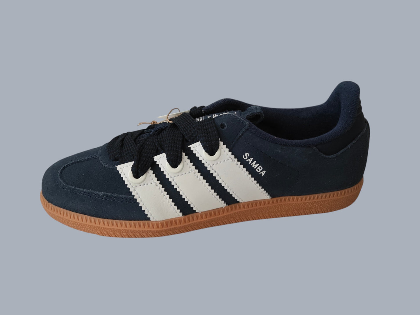 Adidas Samba OG W bleu marine / blanc – neuves – pointures 37,5 et 36,5 dispo