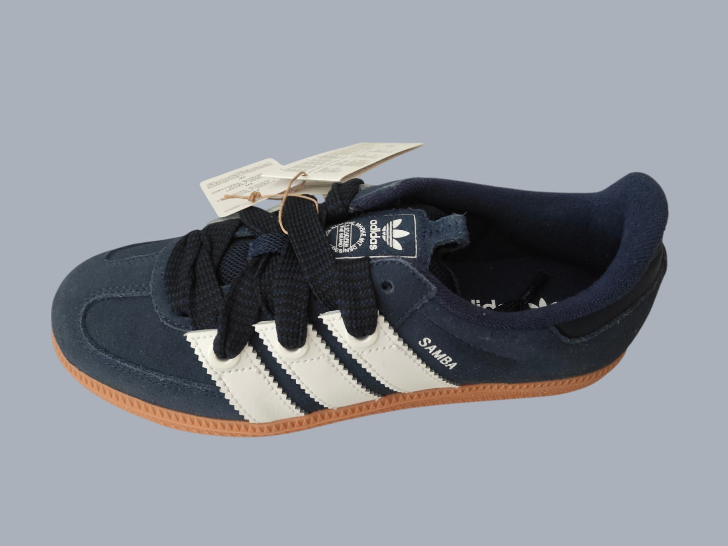 Adidas Samba OG W bleu marine / blanc – neuves – pointures 37,5 et 36,5 dispo