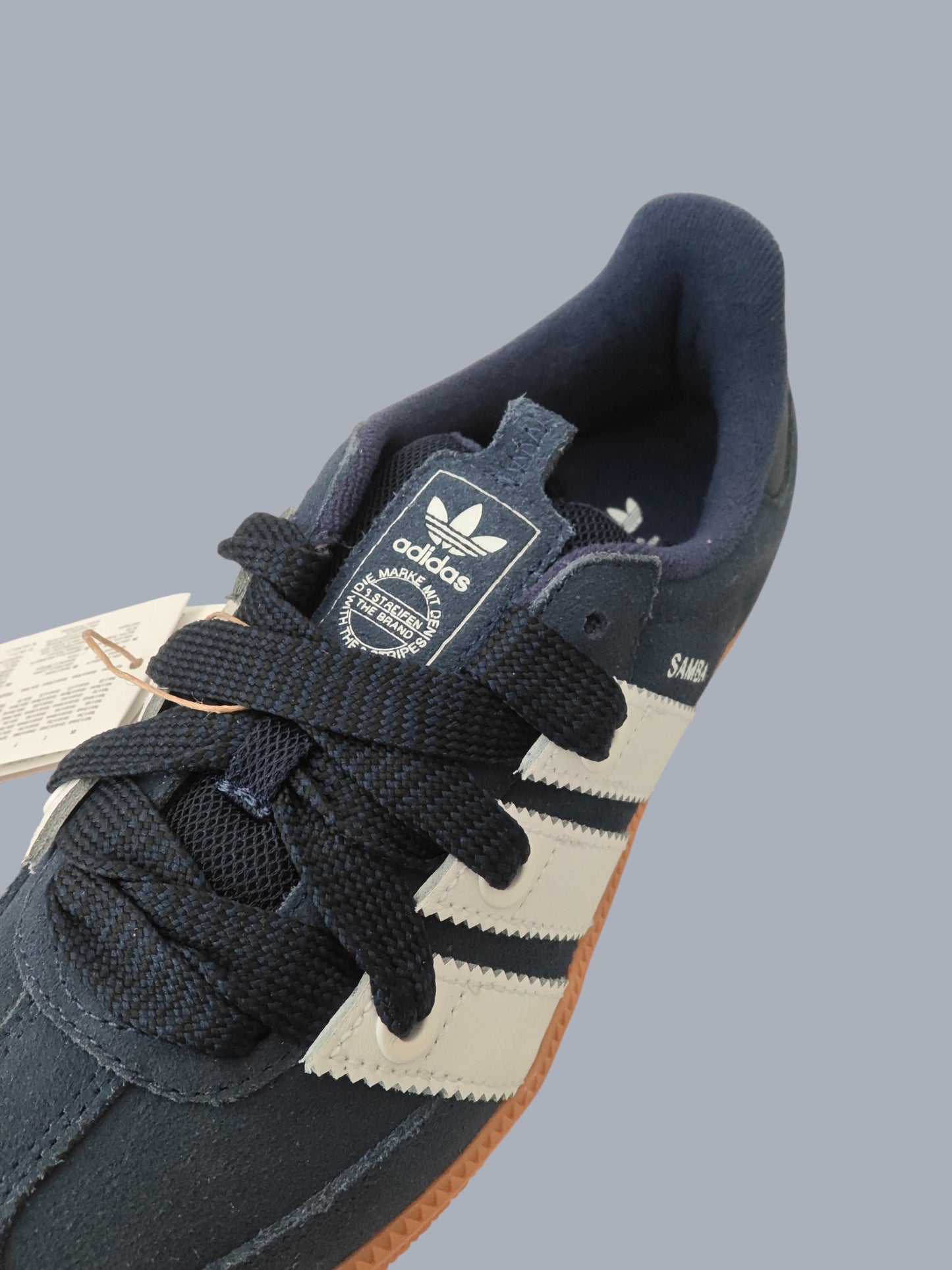 Adidas Samba OG W bleu marine / blanc – neuves – pointures 37,5 et 36,5 dispo