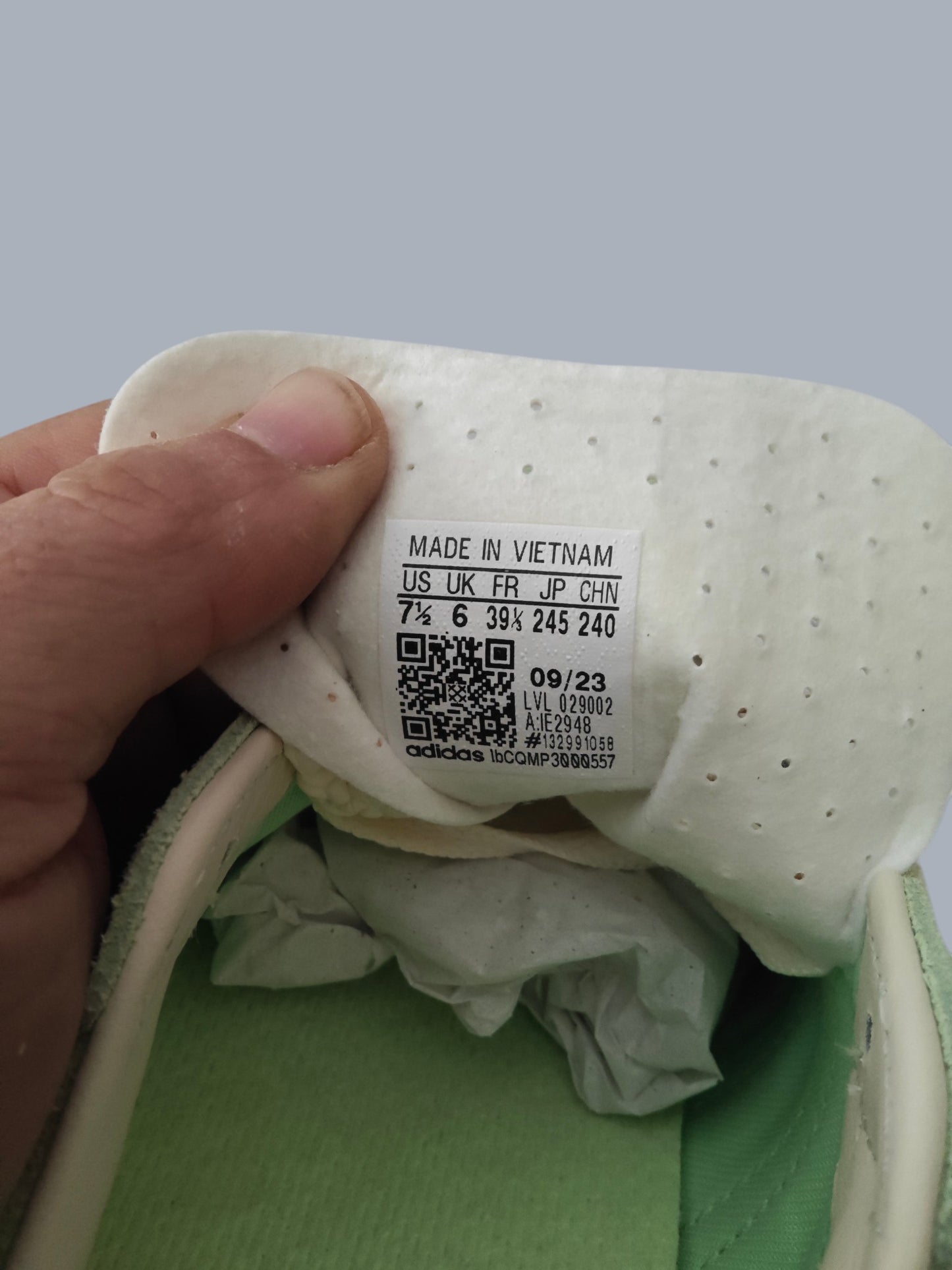 Adidas Gazelle Indoor W vert pastel – neuves – tailles 38 2/3