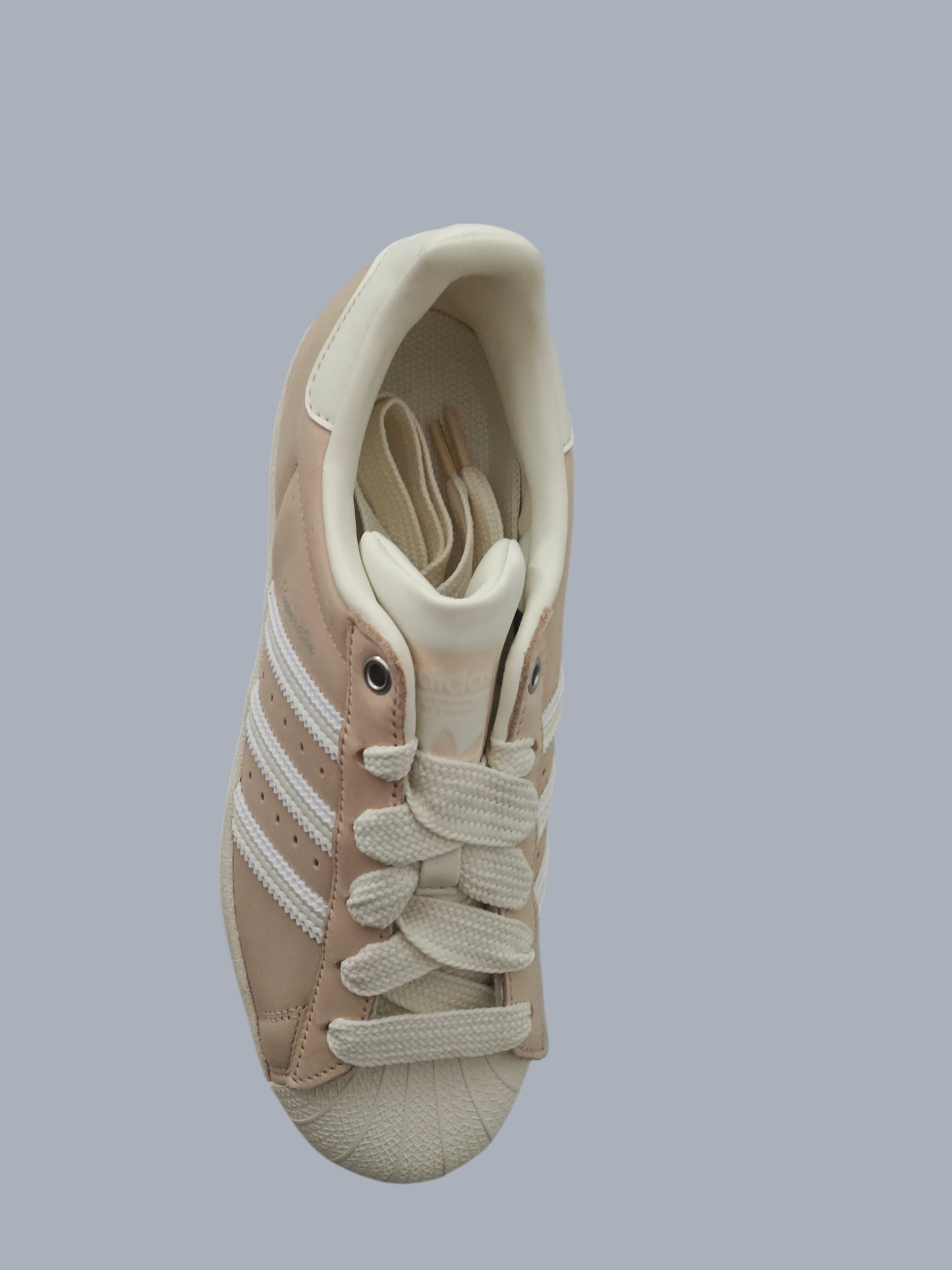 Adidas Superstar W neuves beige / blanc – taille 37 1/3 – avec boîte