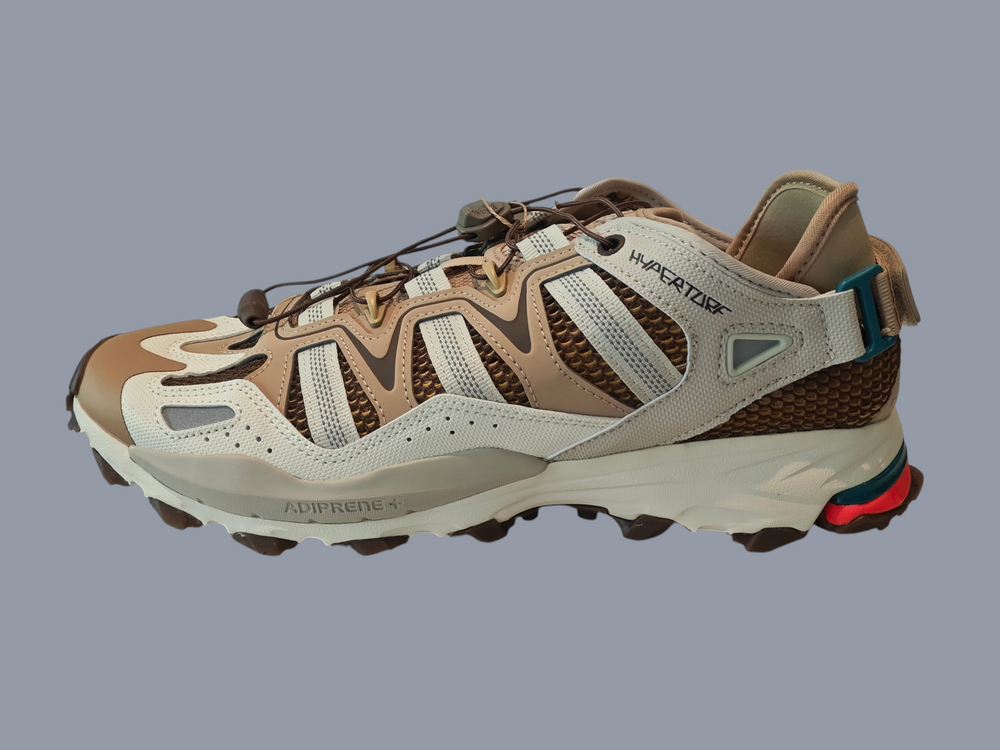 Adidas Hyperturf – neuves – taille 45 1/3