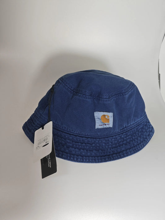 Bob bleu en tissu, par Carhartt, avec étiquette attachée.