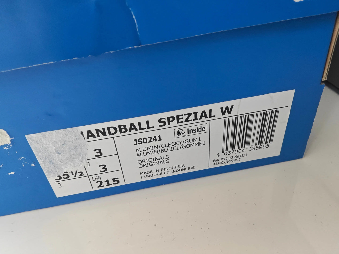 Basket Adidas Handball Spezial W aluminium et beige, de Adidas, montrant les détails de la boîte.
