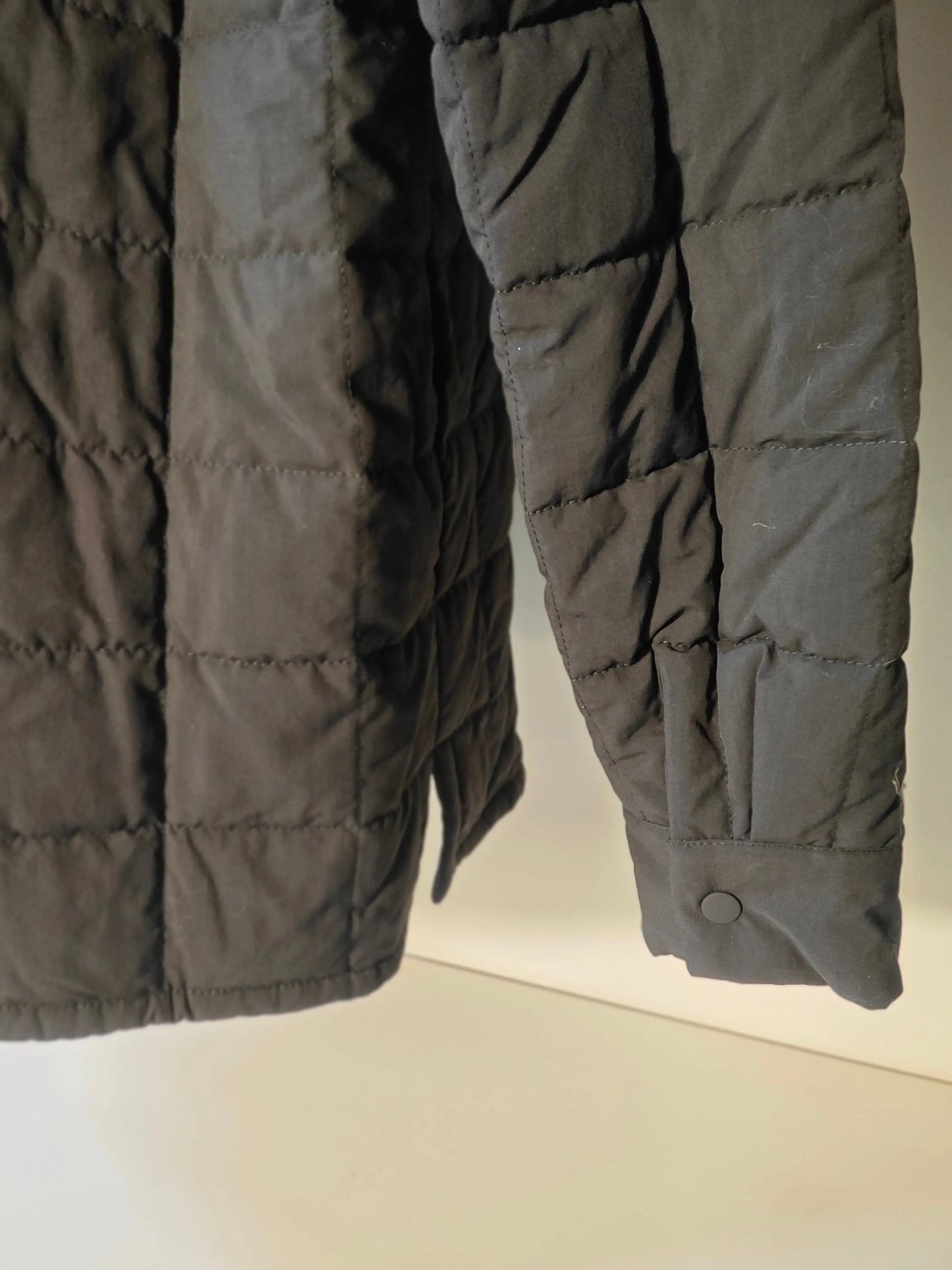 RAINS Overshirt Puffer Navy – Taille M Rains