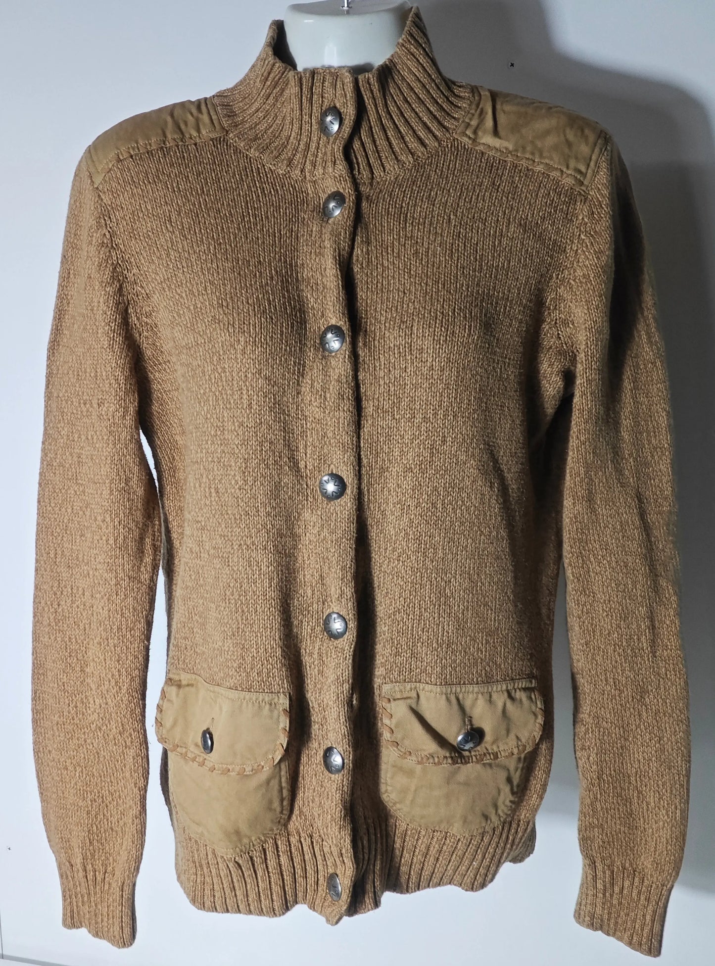 Gilet en coton marron de Lauren Jeans Co. Ralph Lauren, avec boutons argentés et poches plaquées.