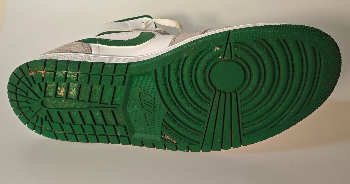 Air Jordan 1 Mid SE – Pine Green / White / Light Smoke Grey – T.45,5 nike