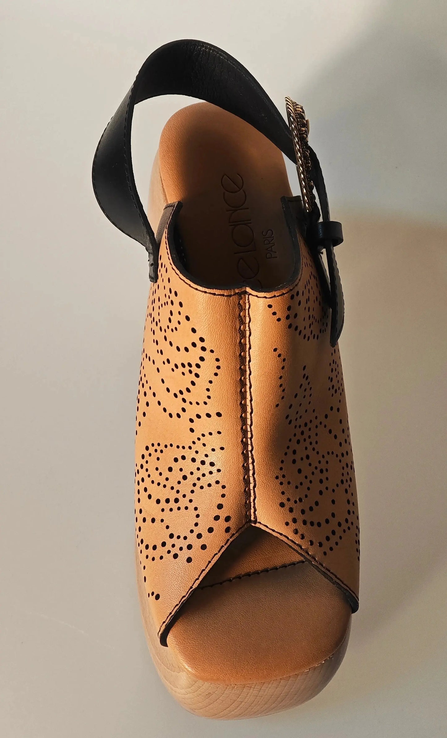 Sandales Free Lance – Modèle Sculptural – Taille 35 Free Lance