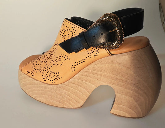 Sandales Free Lance – Modèle Sculptural – Taille 35 Free Lance