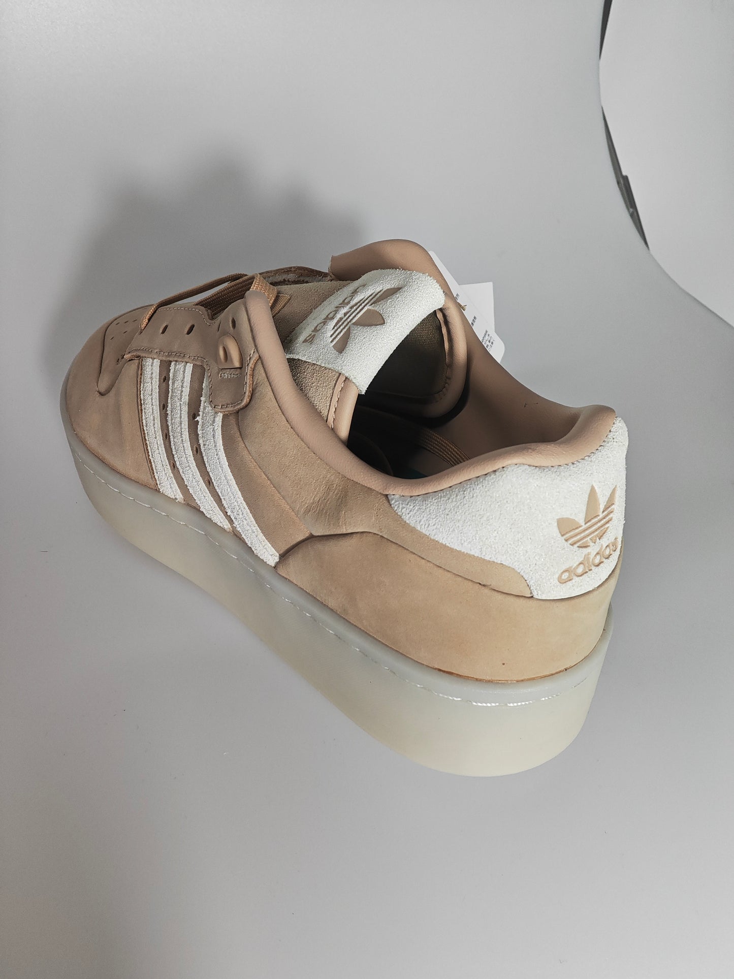 Adidas Rivalry Lux Low beige – neuves étiquette – T44.5