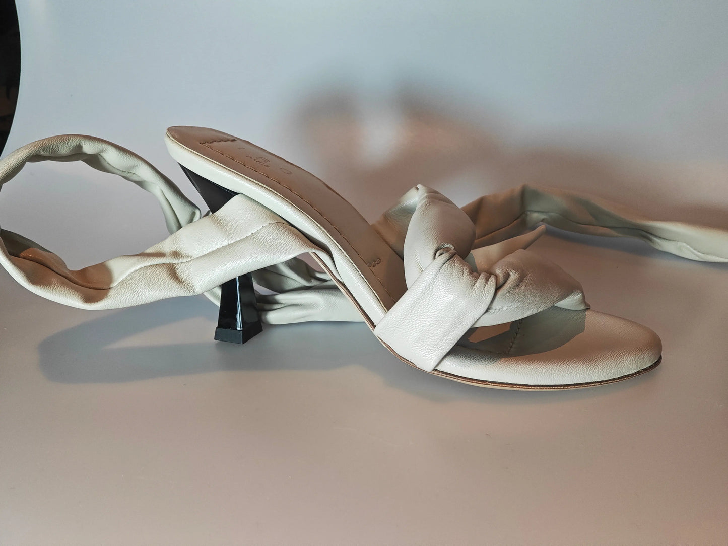 Sandales à talon IRO Paris cuir beige Oyster Grey – T37 – modèle avec liens – avec boîte & pochon IRO