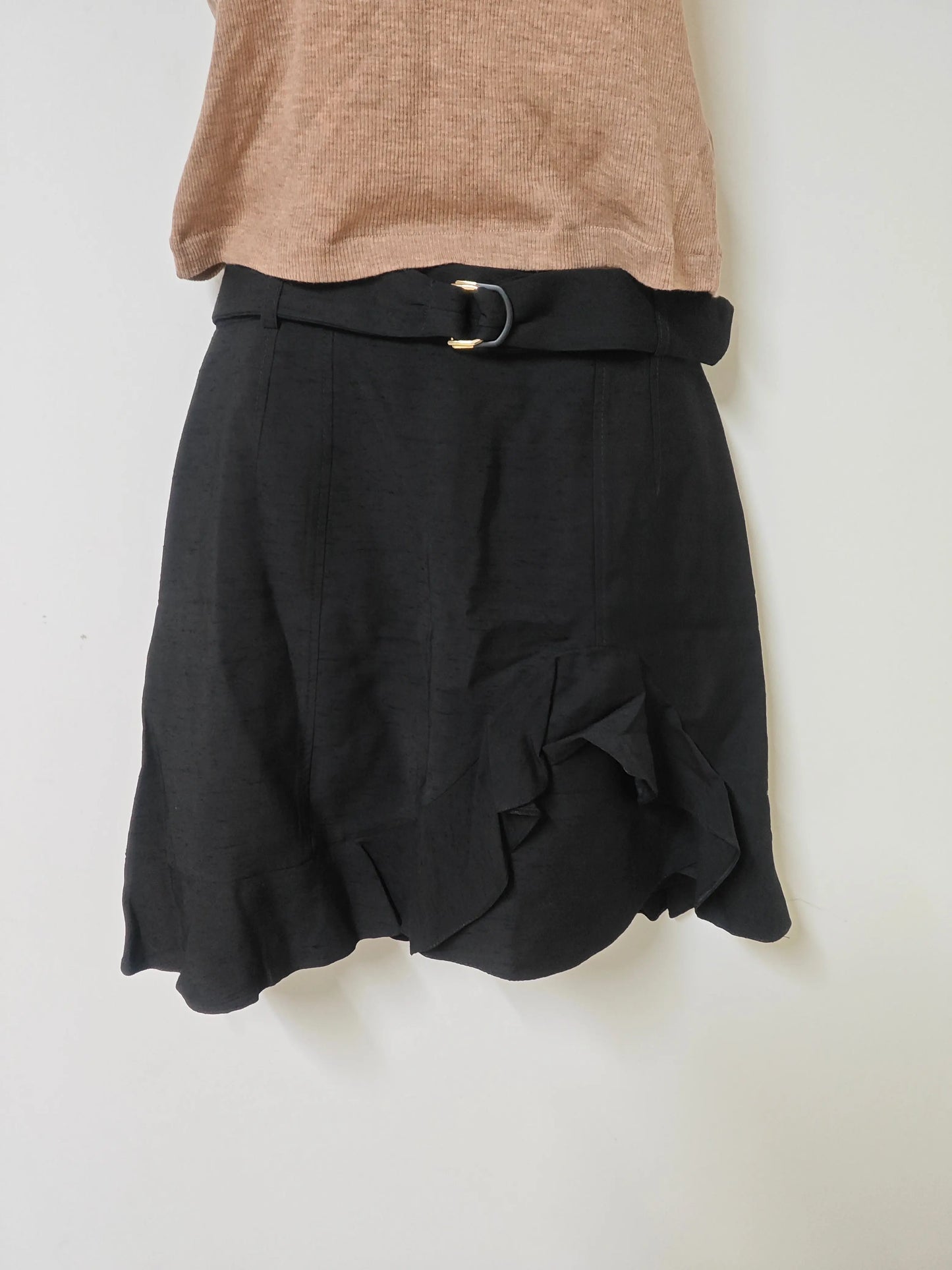 Jupe Sandro Paris noire neuve avec ceinture et volants T.36 sandro