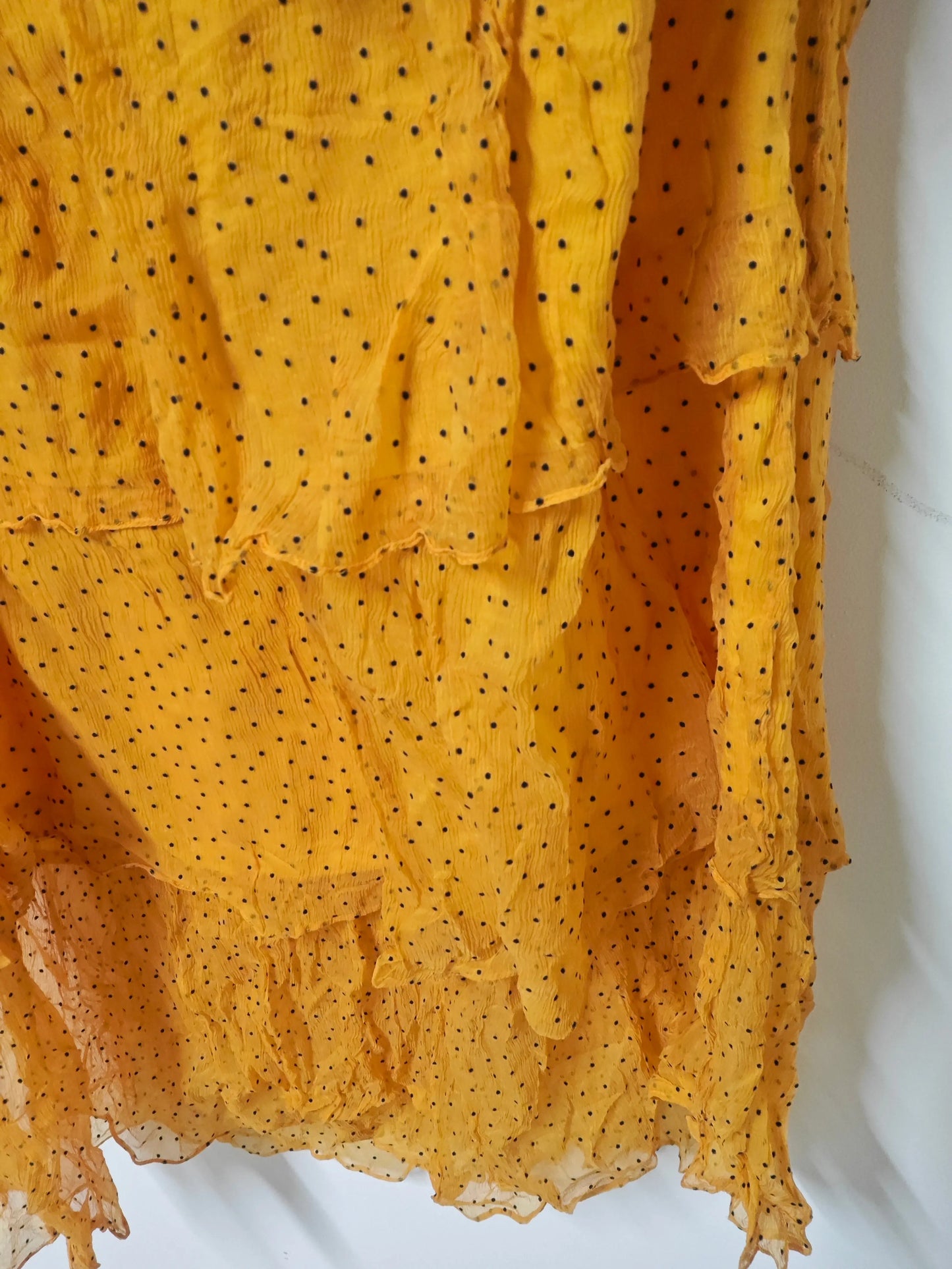 Jupe Sandro Paris jaune moutarde à pois noire neuve volants Taille 1 sandro