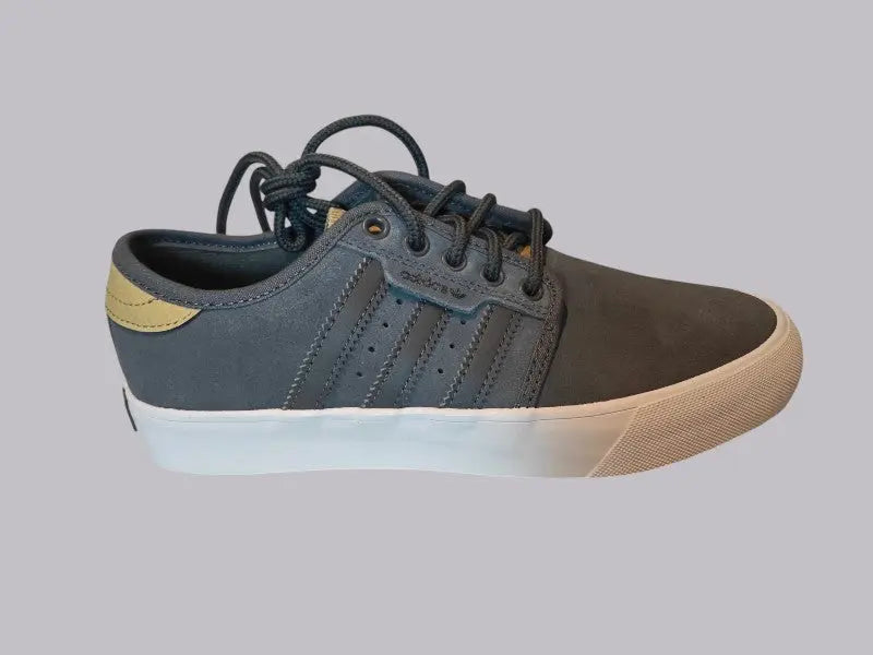 Adidas Seeley gris bleu T36 neuves avec boîte Adidas