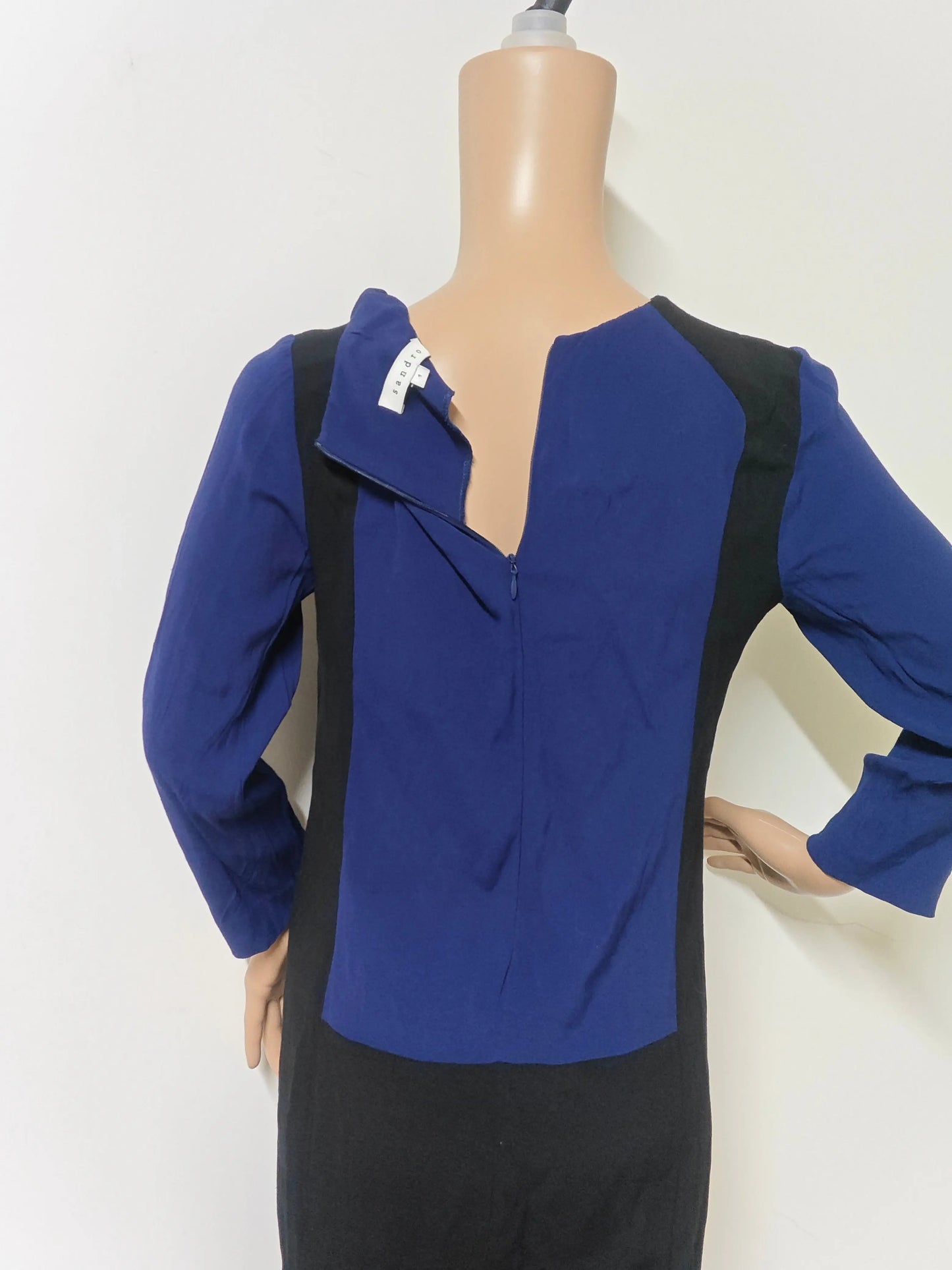 Robe Sandro bleu & noir – Taille 1 SECONDE MAIN sandro