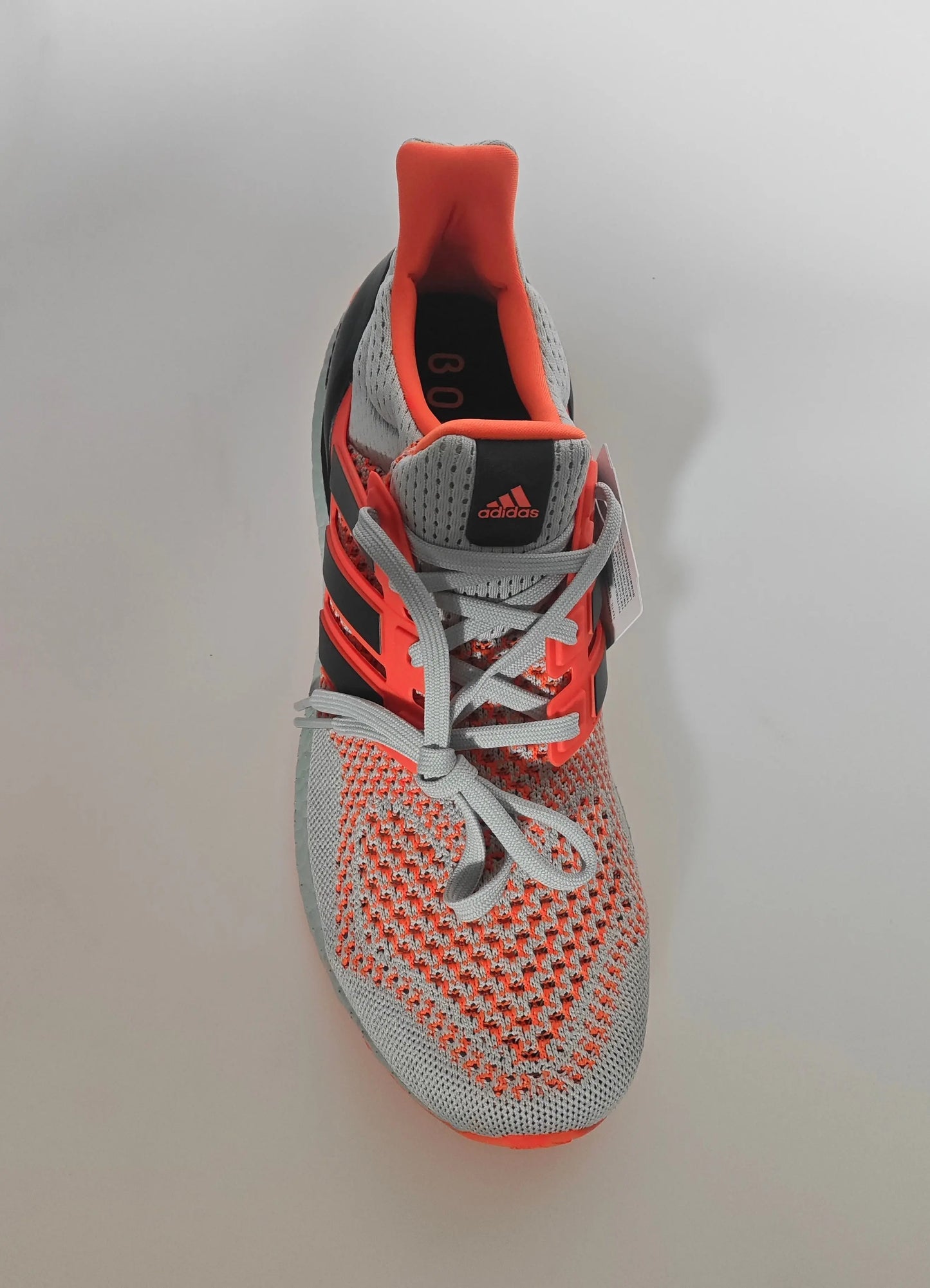 Adidas Ultraboost 1.0 grises et orange fluo T42 neuves Adidas