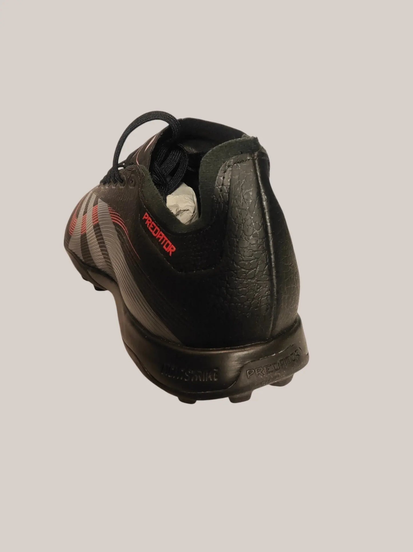 Adidas Predator League TF noir rouge – neuves – taille 42 Adidas