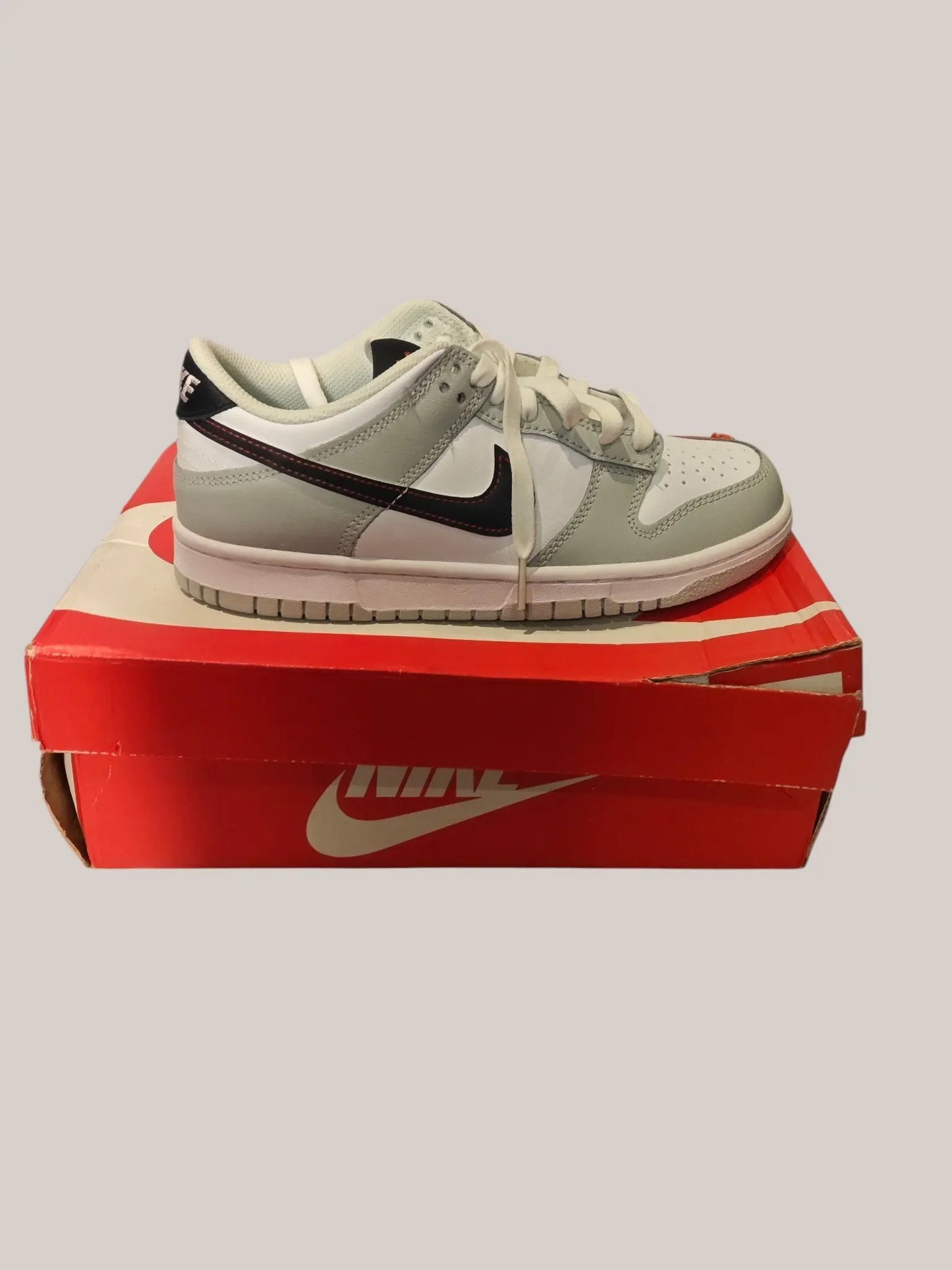 Nike Dunk Low SE (GS) – neuves – taille 38 – grey fog nike