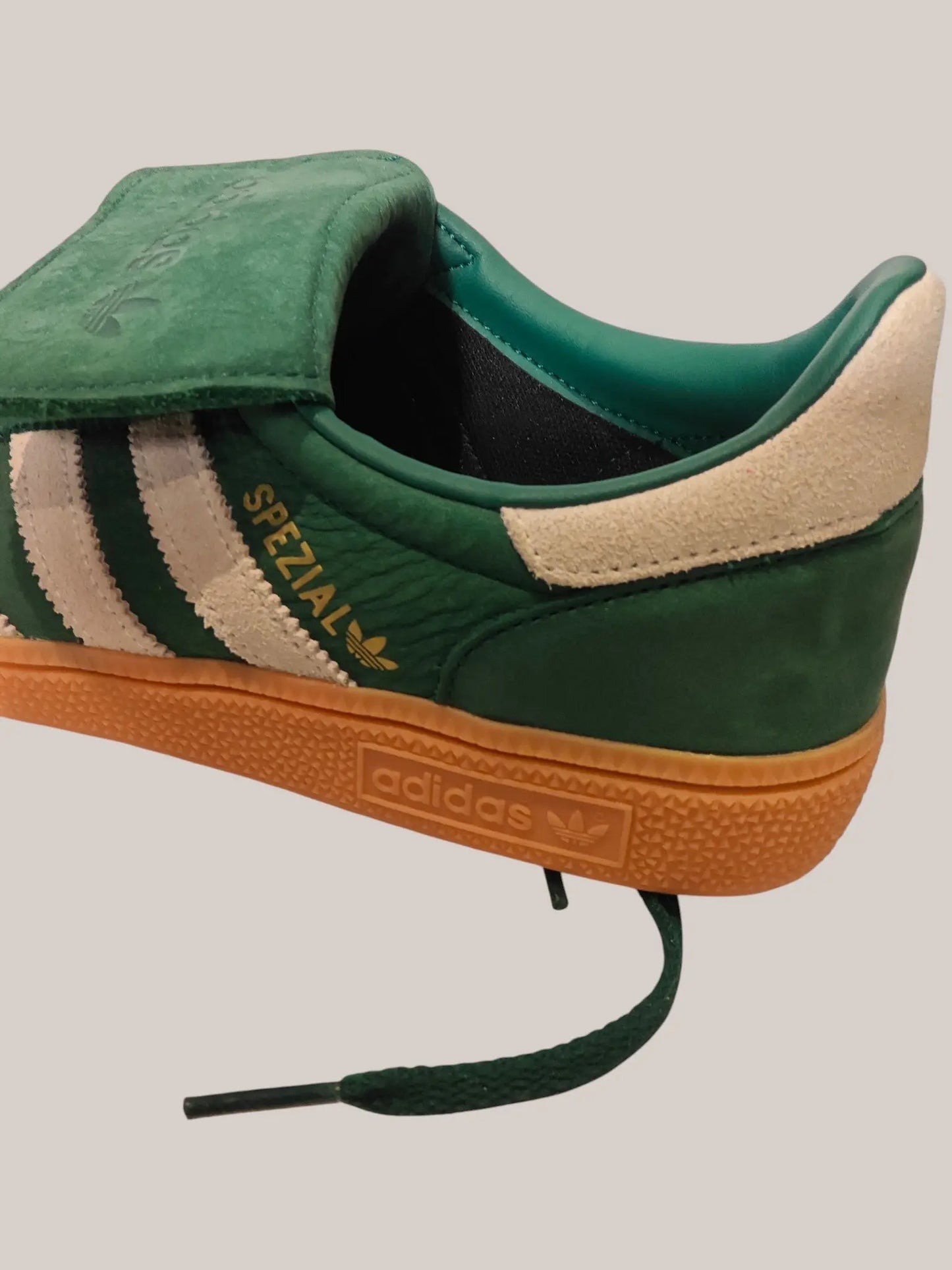 Adidas Handball Spezial – vert – neuves – taille 40 – semelle gomme Adidas