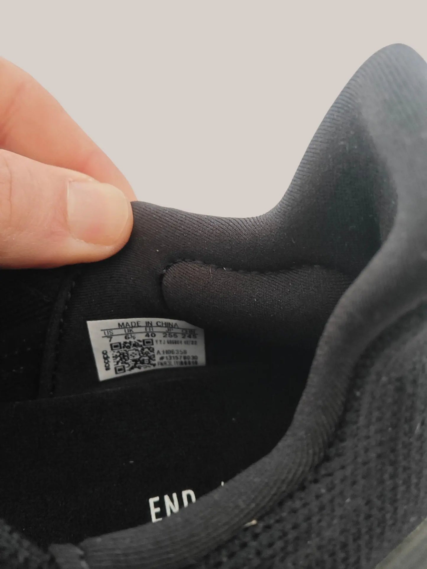 Adidas Ultraboost Light J noire T40 Adidas