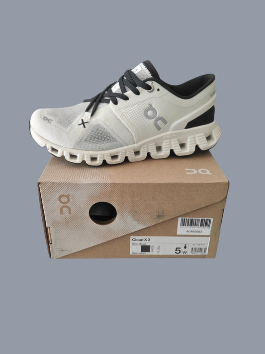 On Running Cloud X 3 blanc / noir – neuves avec boîte – 36