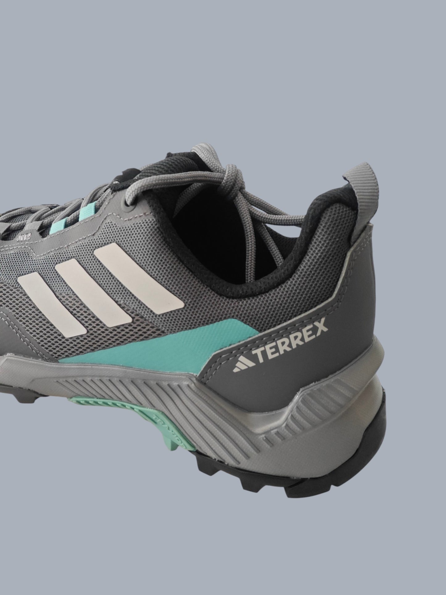 Adidas Terrex AX4 W neuves – randonnée / trail – taille 36 2/3