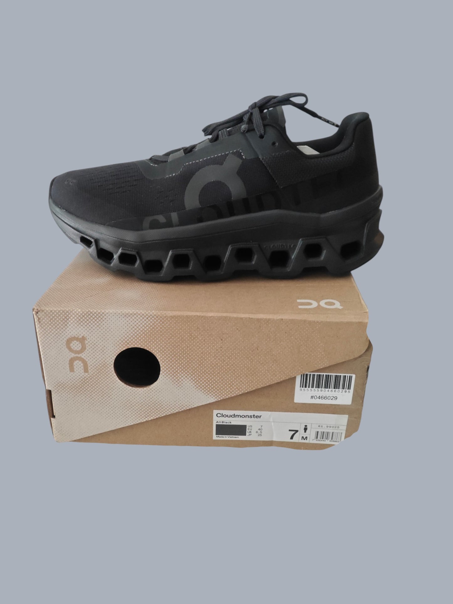 On Running Cloudmonster – All Black – neuves – taille 40