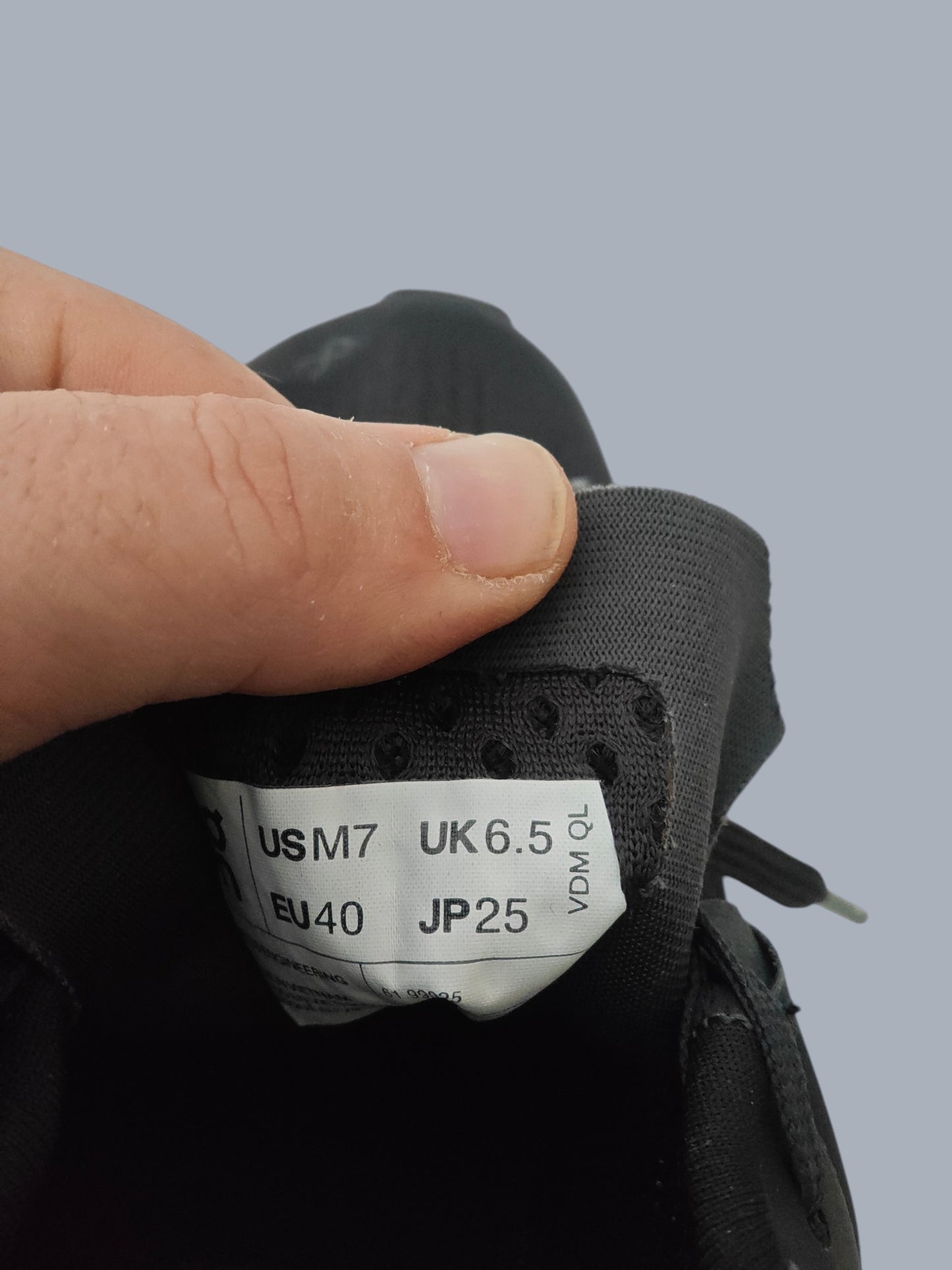 On Running Cloudmonster – All Black – neuves – taille 40