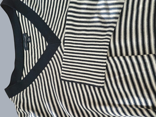 Pull Tommy Hilfiger marinière noir/blanc – col V – taille M SECONDE MAIN