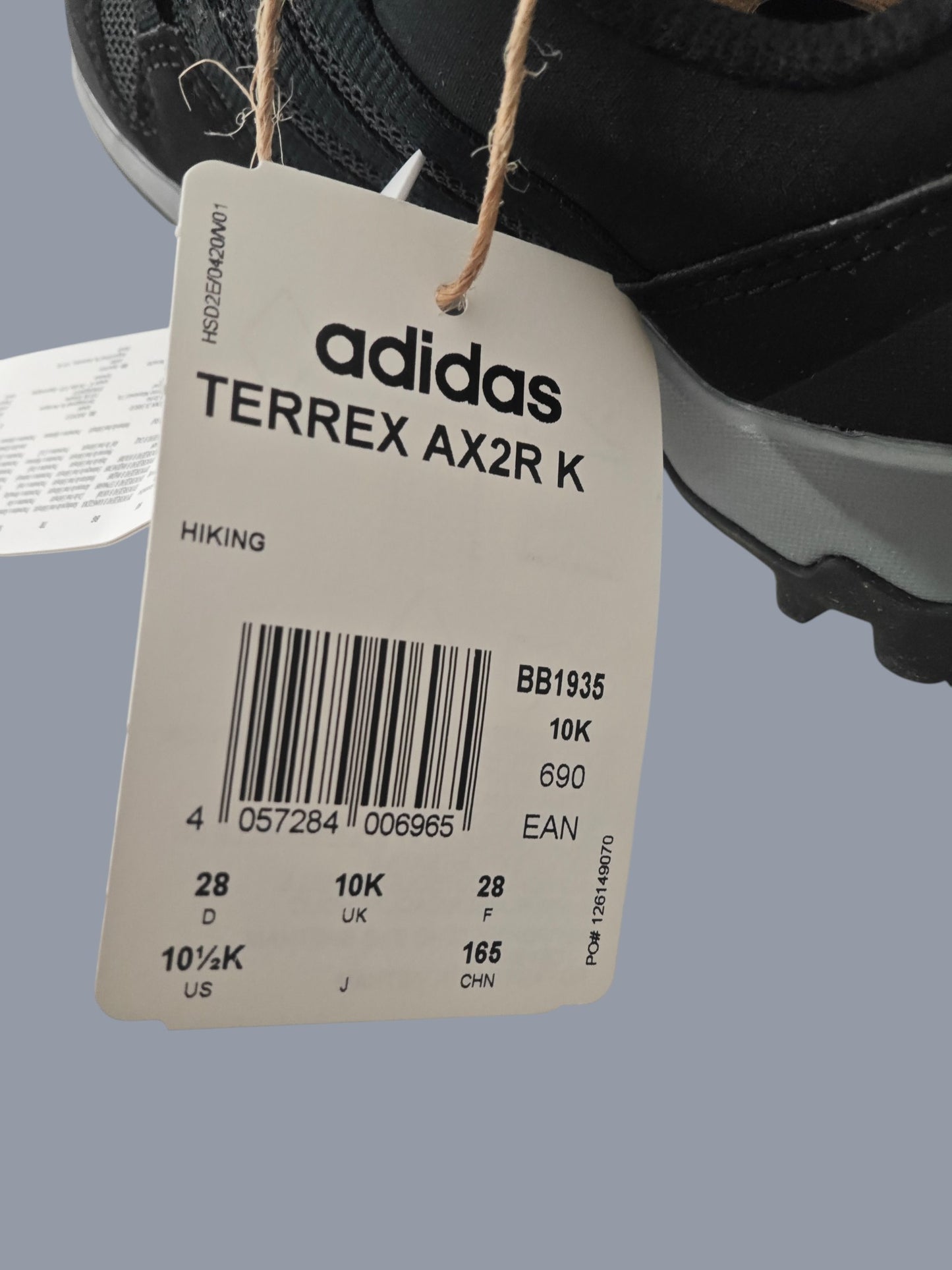 Chaussures Adidas Terrex AX2R K – Noir / Gris – Taille 28 – Neuves avec boîte