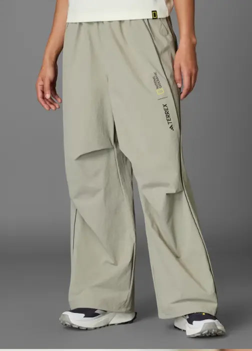 Adidas Terrex x National Geographic pantalon beige taille M Terrex